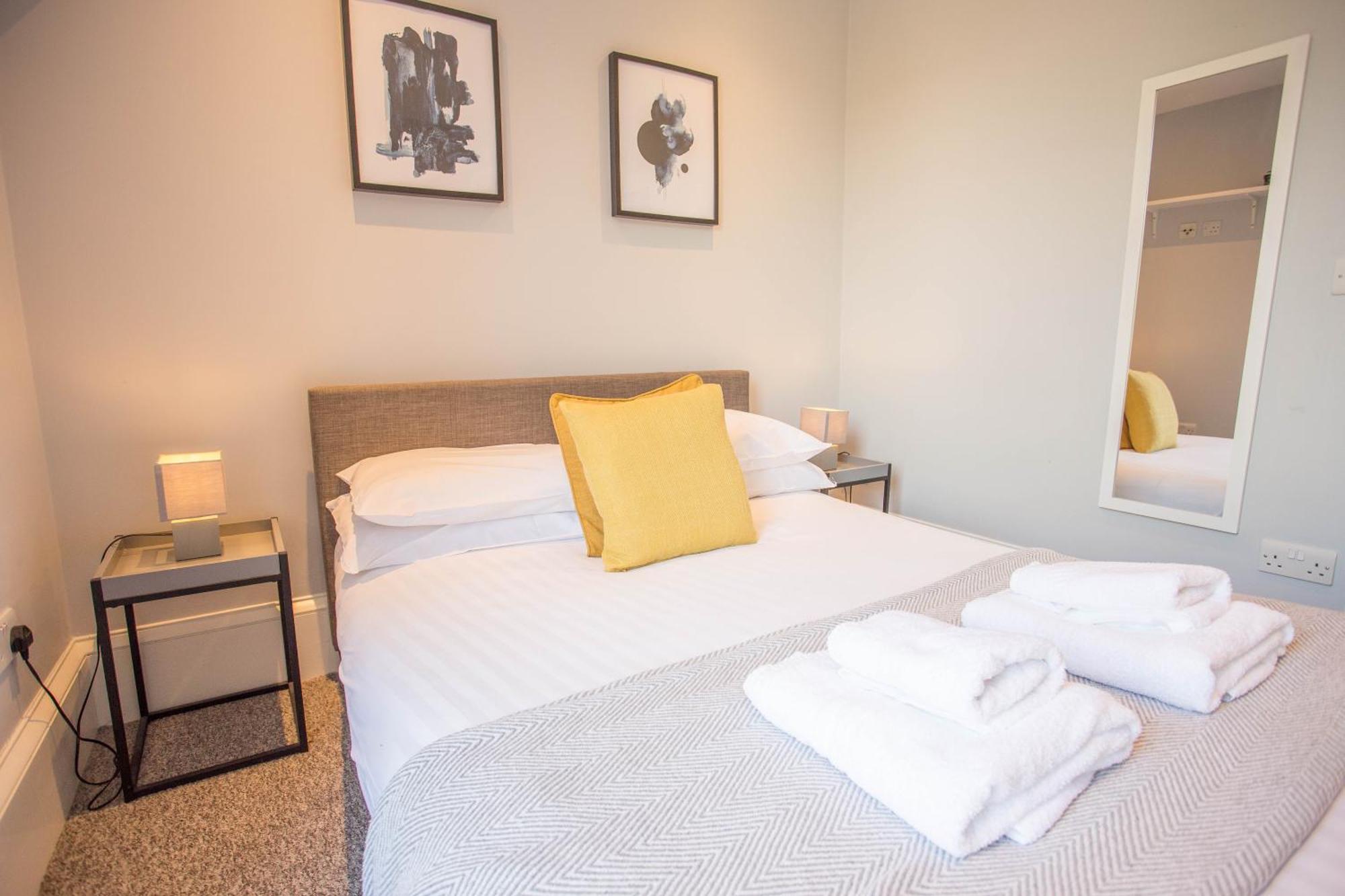 Cosy, Central Flat For Up To 4 With Park View Oxford Exterior photo